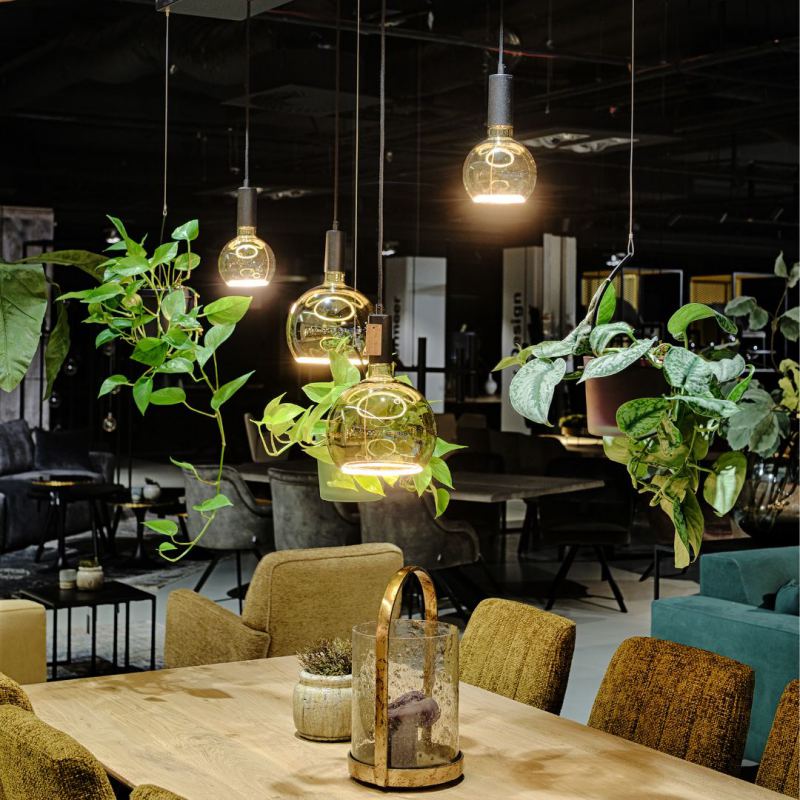 2805 - Bryggen plant lamp straight 